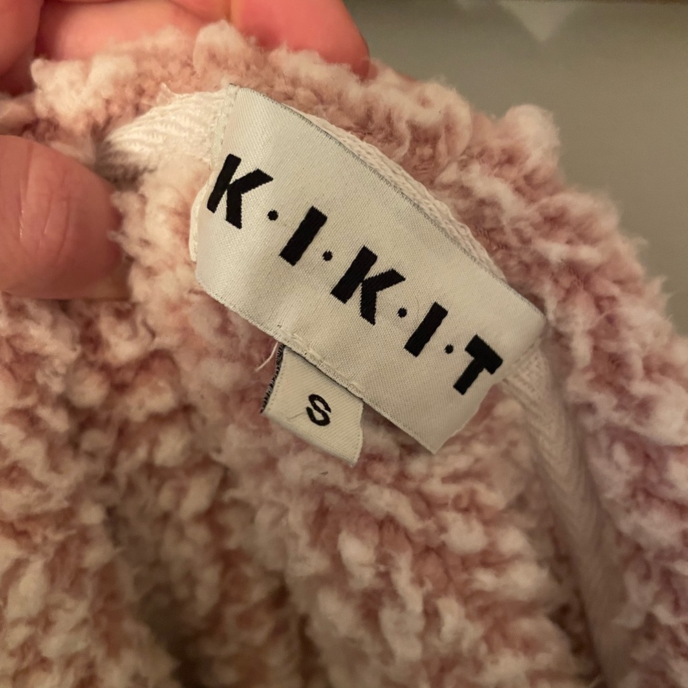 Cozy Faux Shearling Robe - Picture 4 of 5